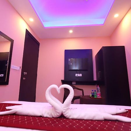 Jupiter Plaza Delhi Airport Otel Yeni Delhi Dış mekan fotoğraf