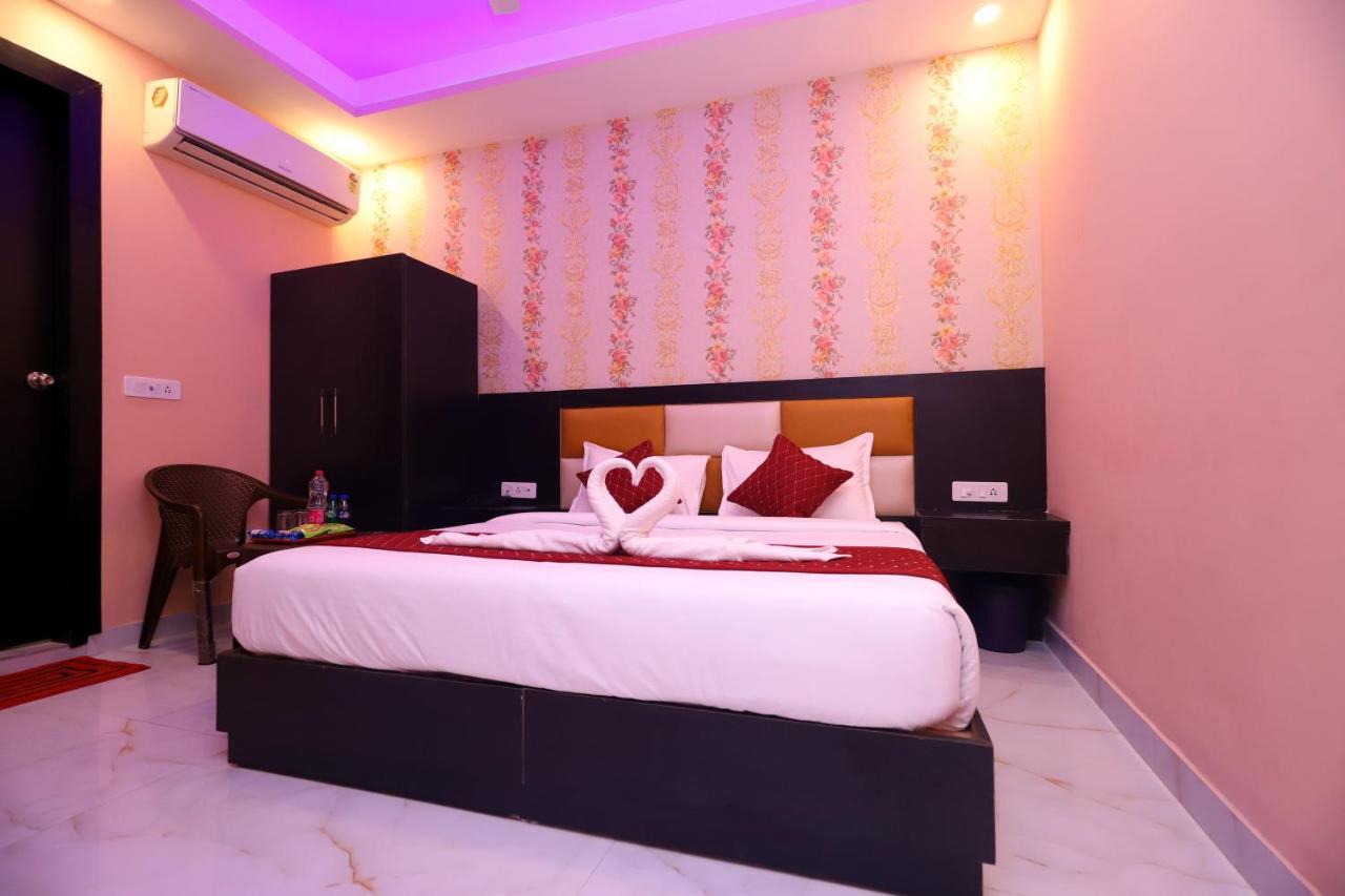Jupiter Plaza Delhi Airport Otel Yeni Delhi Dış mekan fotoğraf