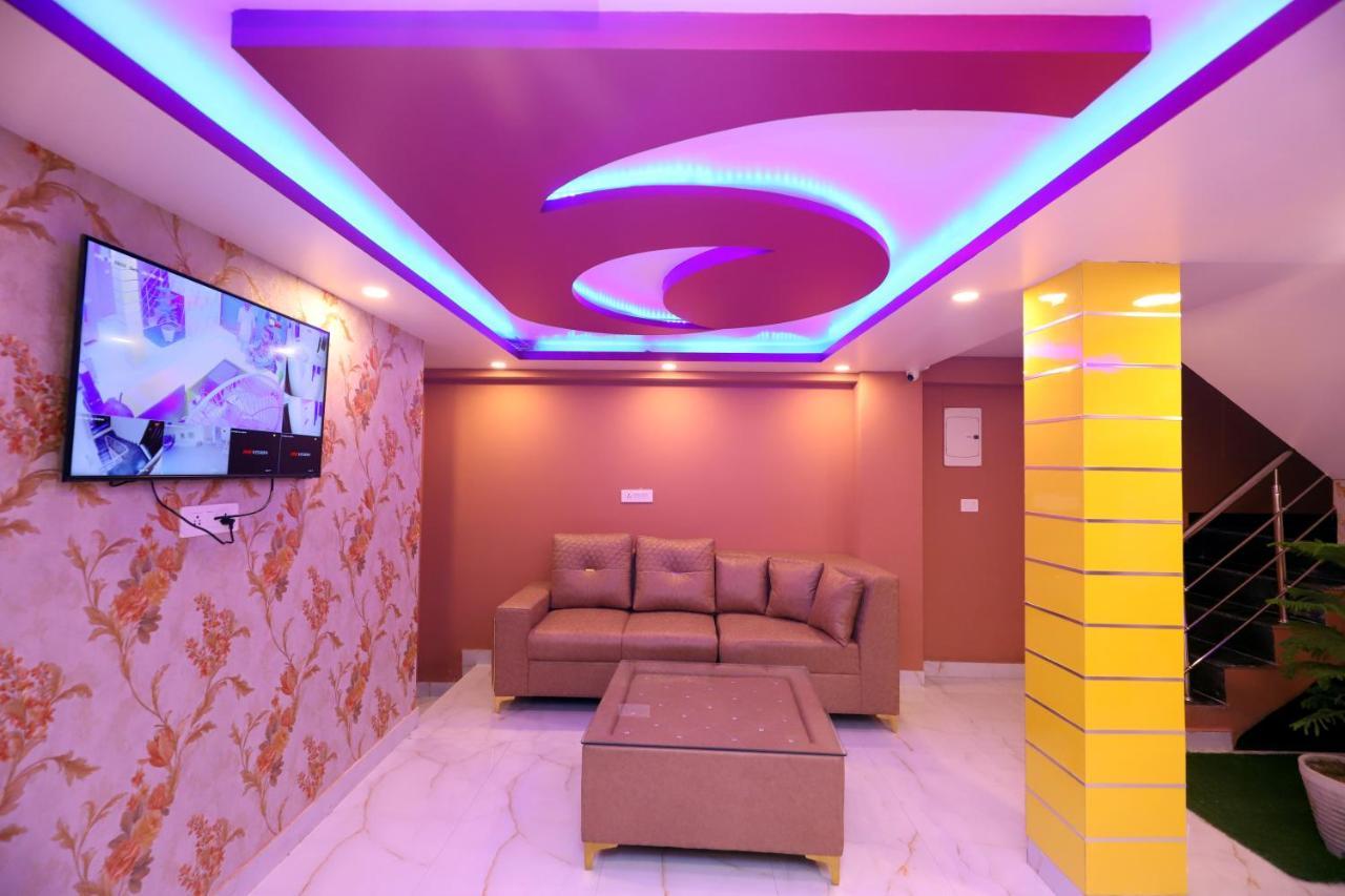 Jupiter Plaza Delhi Airport Otel Yeni Delhi Dış mekan fotoğraf