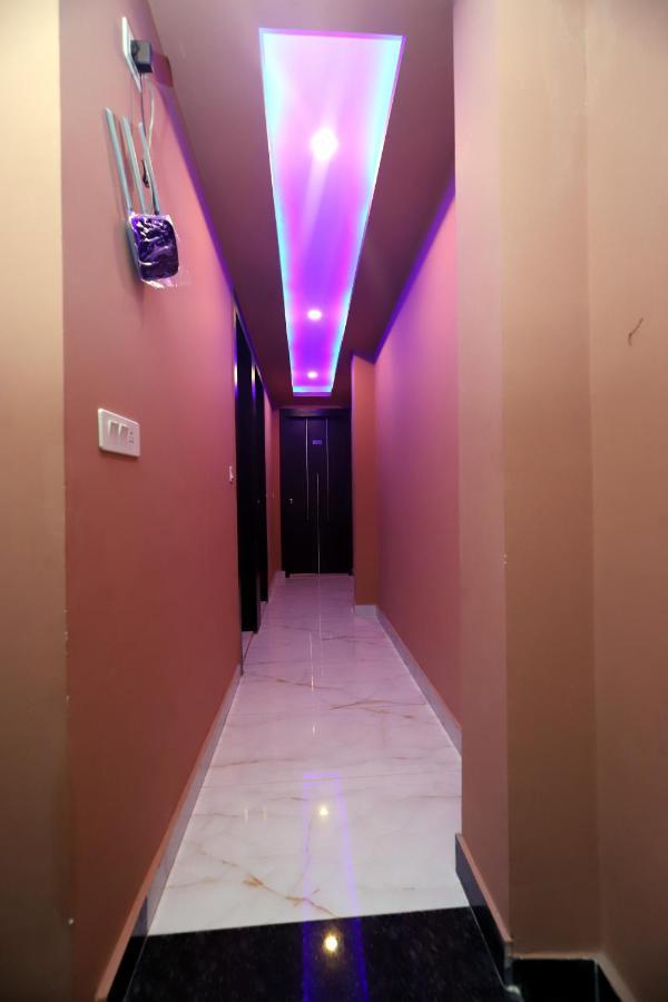 Jupiter Plaza Delhi Airport Otel Yeni Delhi Dış mekan fotoğraf